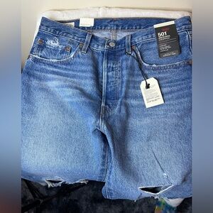 New Levi 30x26 Highrise Original Cropped Jeans